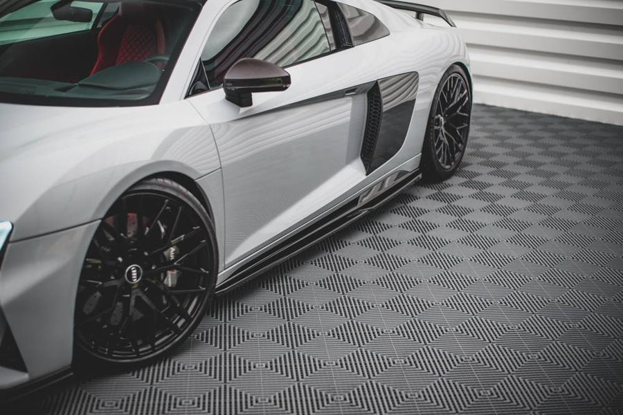 Maxton Design Audi R8 MK2 Facelift Side Skirts Diffusers