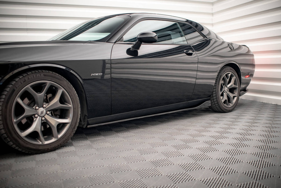 Maxton Design Dodge Challenger RT MK3 Facelift Side Skirts Diffusers